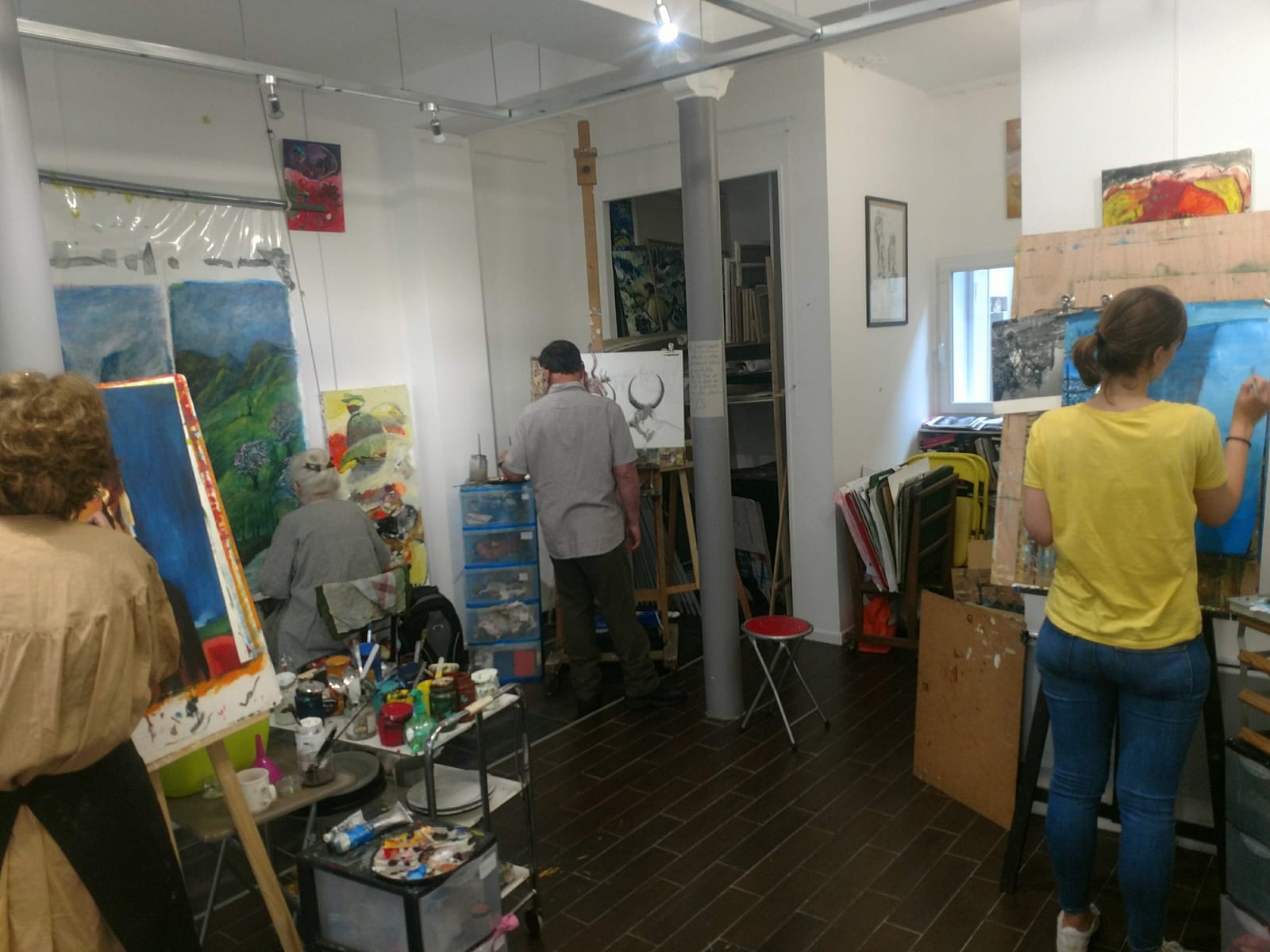 The studio and Delphine — Atelier du Mérac