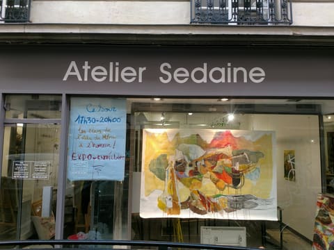 The studio and Delphine — Atelier du Mérac